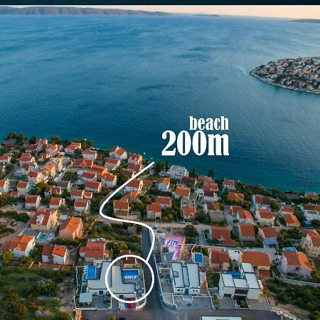 Holiday Home Olive Exclusive - 8 People, Heated Pool, Okrug Gornji, Sea View Trogir Exterior photo