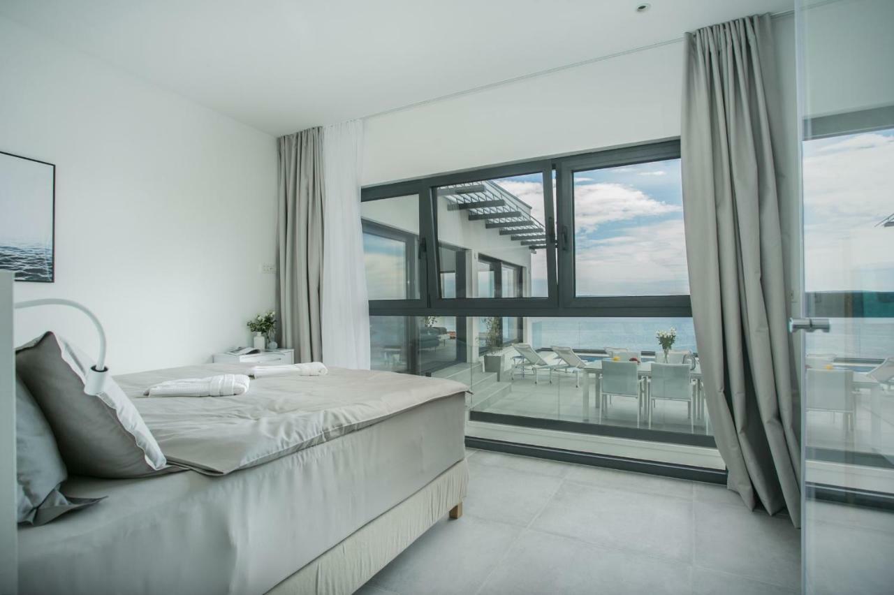 Holiday Home Olive Exclusive - 8 People, Heated Pool, Okrug Gornji, Sea View Trogir Exterior photo