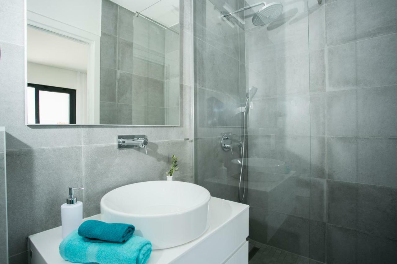 Holiday Home Olive Exclusive - 8 People, Heated Pool, Okrug Gornji, Sea View Trogir Exterior photo