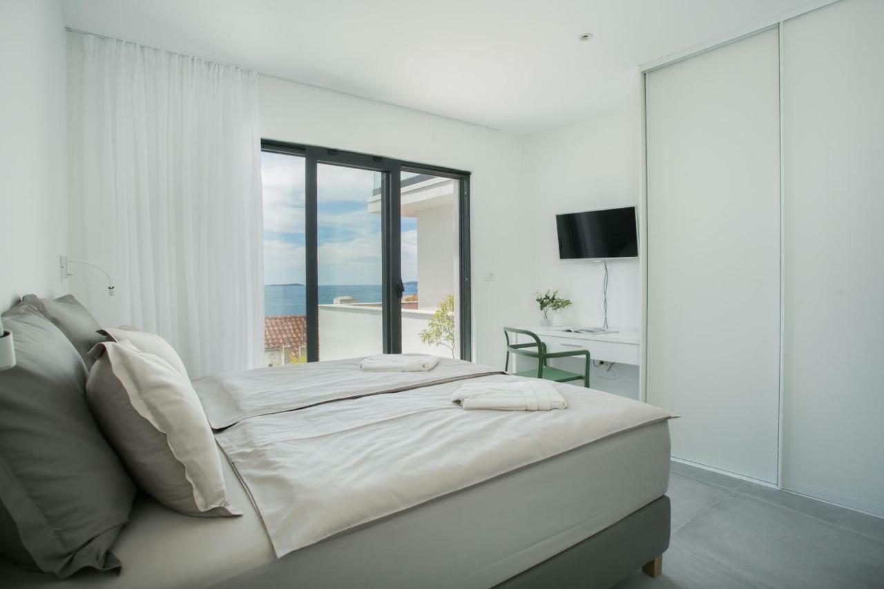 Holiday Home Olive Exclusive - 8 People, Heated Pool, Okrug Gornji, Sea View Trogir Exterior photo
