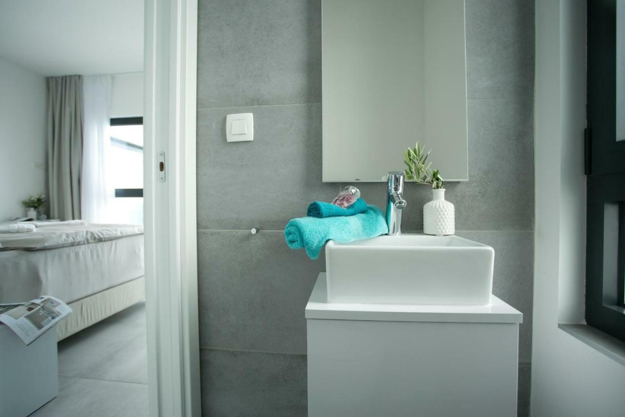 Holiday Home Olive Exclusive - 8 People, Heated Pool, Okrug Gornji, Sea View Trogir Exterior photo