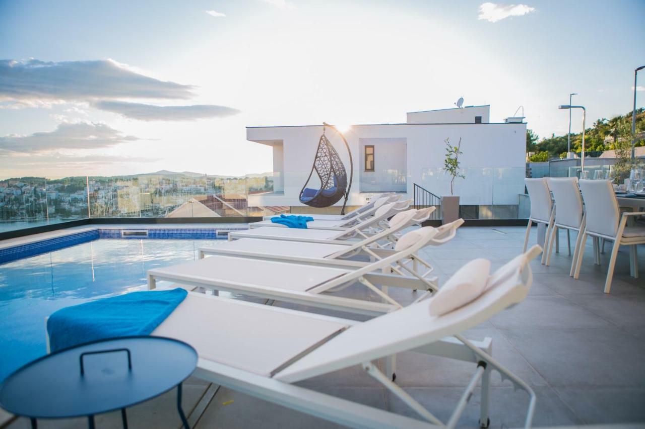 Holiday Home Olive Exclusive - 8 People, Heated Pool, Okrug Gornji, Sea View Trogir Exterior photo