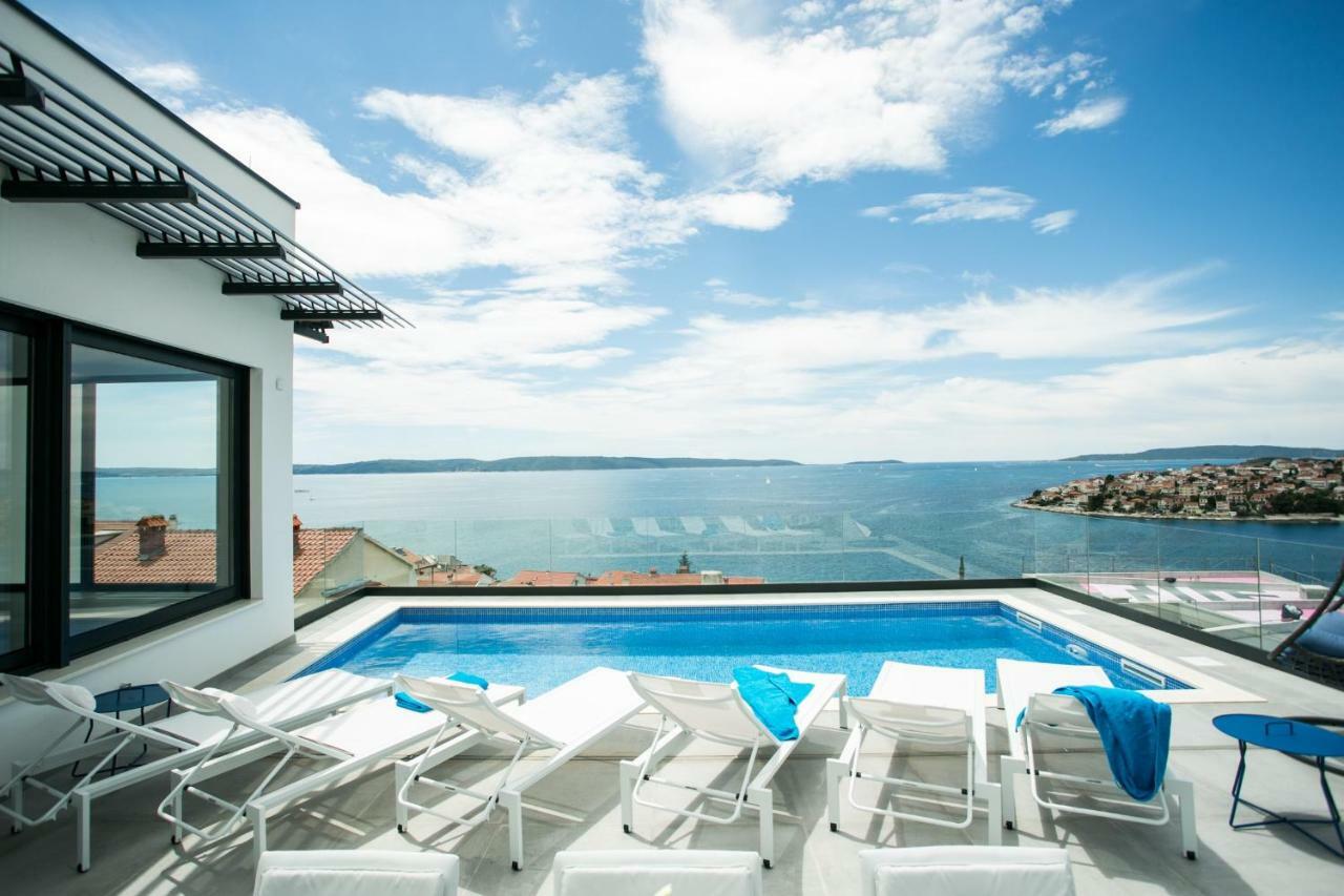 Holiday Home Olive Exclusive - 8 People, Heated Pool, Okrug Gornji, Sea View Trogir Exterior photo